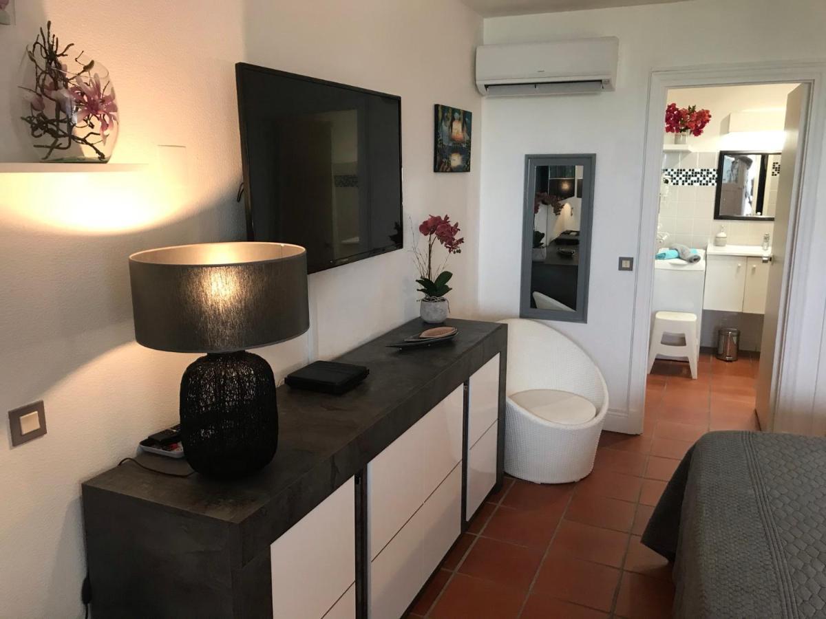 Studio Mojito Vue Mer,Piscine Avec Cuve Eau Et Acces Plage Et Piscine Anse Des Rochers سانت فرانسوا المظهر الخارجي الصورة