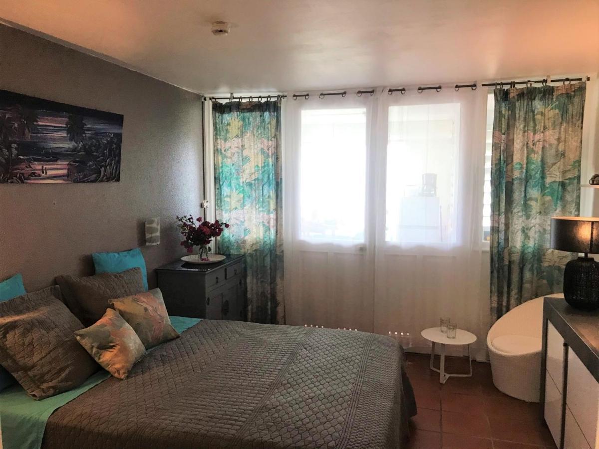 Studio Mojito Vue Mer,Piscine Avec Cuve Eau Et Acces Plage Et Piscine Anse Des Rochers سانت فرانسوا المظهر الخارجي الصورة